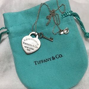 Return to Tiffany, heart tag with key pendant
